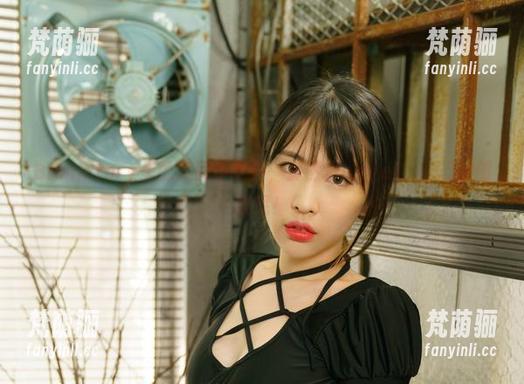 Bimilstory里的美丽小女仆，竟然是Uhye(이유혜)的创意呢！