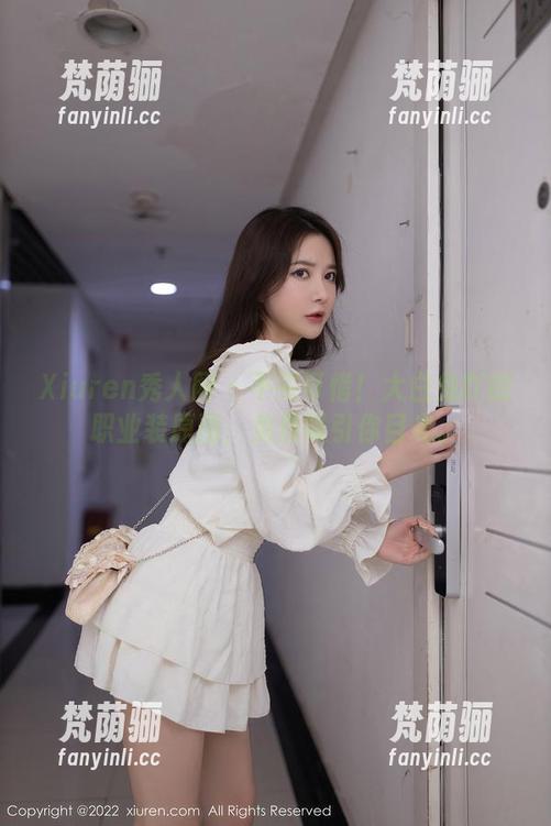 Xiuren秀人网-大白兔吖 Xiuren秀人网 - 不买可惜!大白兔吖的职业装原图,免费吸引你目光。