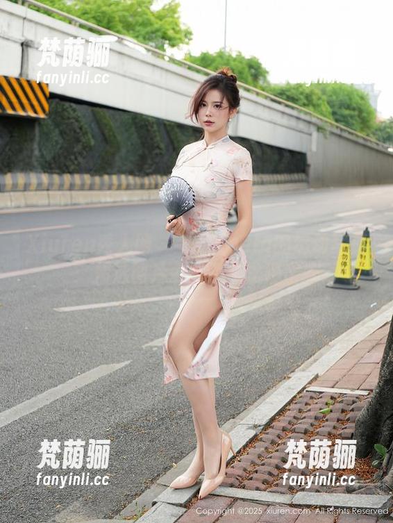 Xiuren秀人网 - 考拉Koala的运动写真：精选图片中的不按常理出牌
