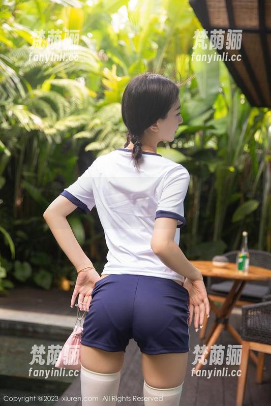 Xiuren秀人网-雨儿1494 Xiuren秀人网 - 黑色的雨儿1494:无圣光不是问题,谁说黑暗不能撩?