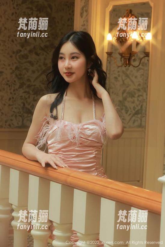 Xiuren秀人网-龙泽美曦 Xiuren秀人网 - 我觉得更新这波,龙泽美曦的万圣节作品是某个巫婆的“奇葩鬼敲门”系列,特有趣!