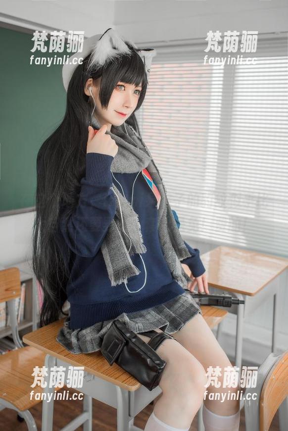 izumi泉桃子 在这个地方,izumi泉桃子的豹纹似乎比大自然还要野性,套图是免!费的!