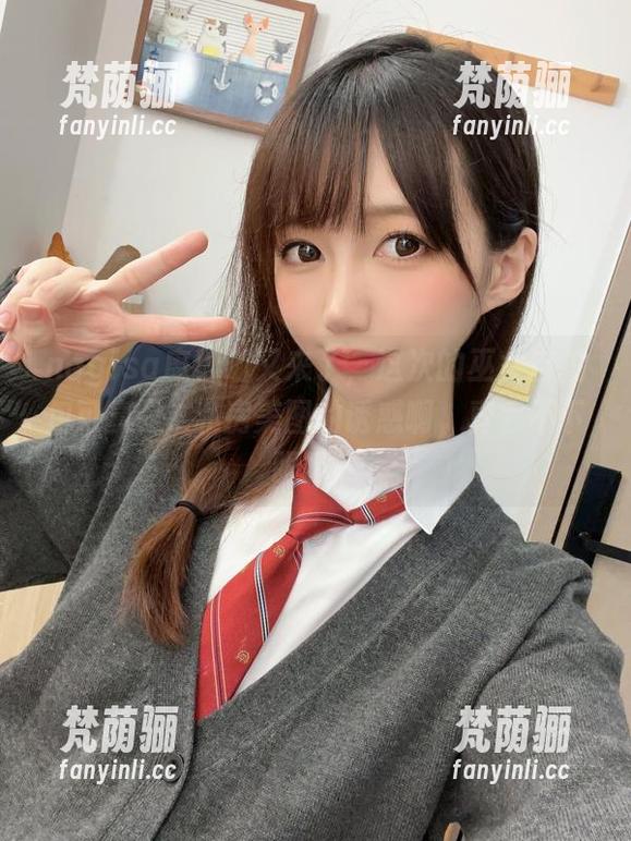 nagisa魔物喵又来了，这次的巫女自拍包可真是...私房美图的诱惑啊，真丢不下眼睛。