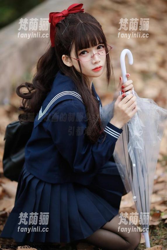 喵糖映画 又是喵糖映画的制服少女更新,想不被吸引都难。