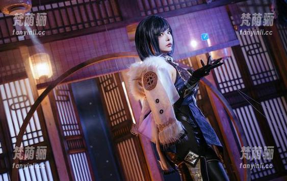夏小秋秋秋 夏小秋秋秋的写真图包:警匪游戏上线,咱们先别追凶,先欣赏一下这个造型?