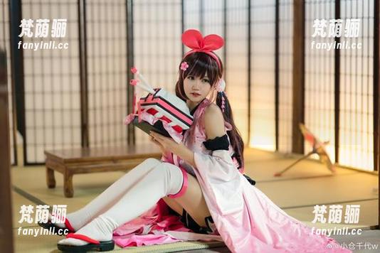 小仓千代w 小仓千代w的福利校服图片,你确定准备好了吗?