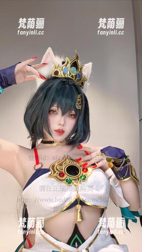 在小瑶幺幺的黑丝世界里精选照片，眼神是个小迷惑
