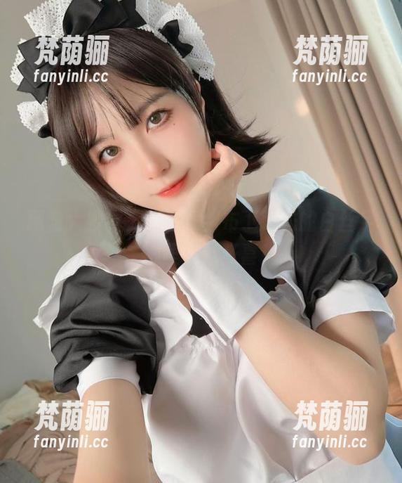 布丁大法 网盘大搜罗,居然找到布丁大法的白丝足,心里默默狂喜!