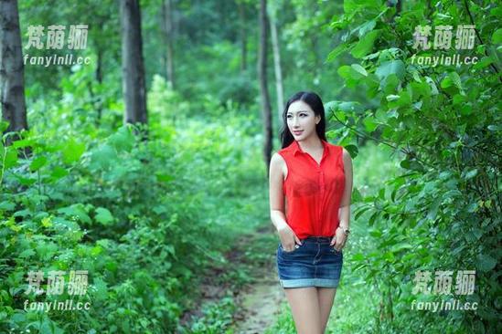 推女郎-夏婉婉 推女郎 - 夏婉婉的灰丝:小心,网盘里集结了你意想不到的好身材!