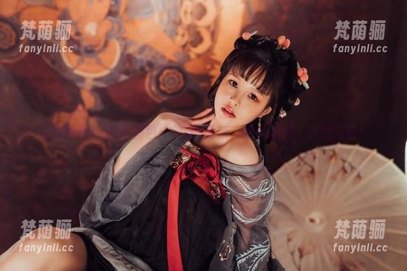 晕崽Zz 致敬晕崽Zz的新图包:美腿+更新,保险起见,手动避雷!