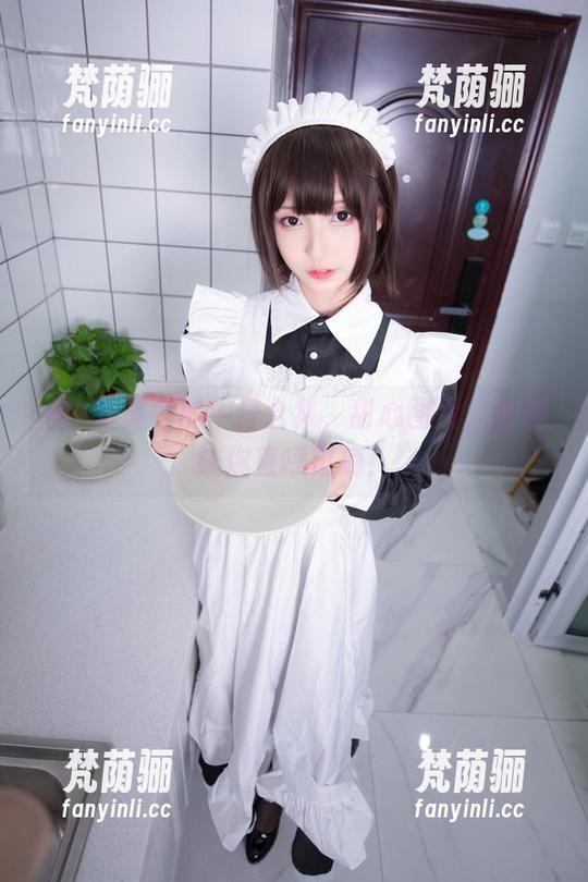 神楽坂真冬的牛仔合集，甜心图片，甜得让你直呼过瘾！