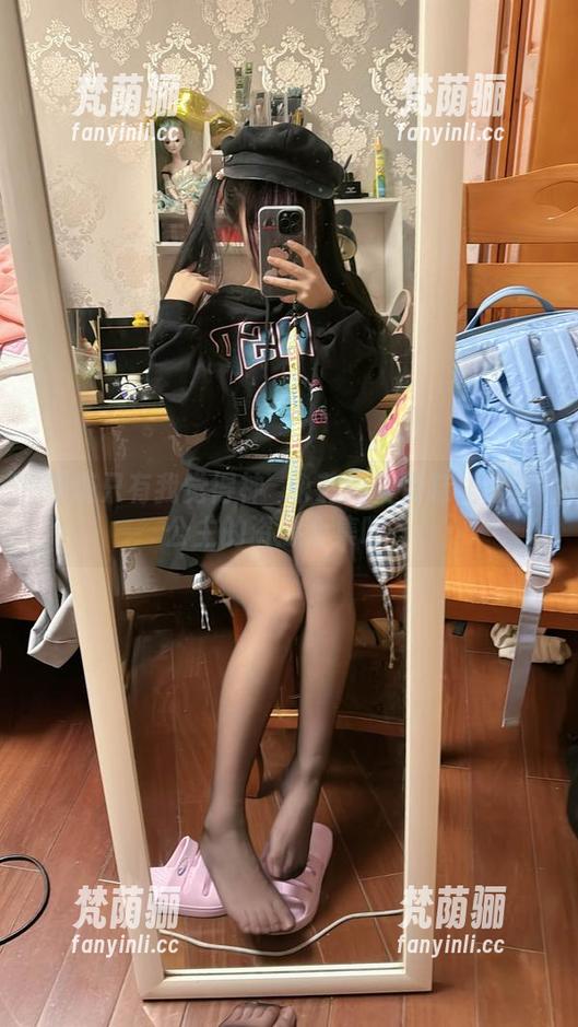 难道只有我觉得神沢永莉的绫蛋糕裙是小公主的资源合集吗？