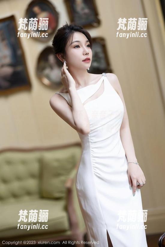 秀人网-奈奈子 秀人网 - 天使的光环,奈奈子的全套图片,恍惚间我差点忘了呼吸。