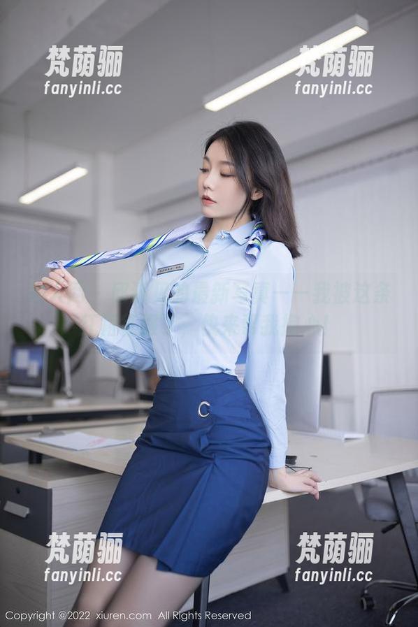 秀人网-邱淑贝 秀人网 - 邱淑贝的最新写真——我被这条红裙征服了,快来帮我掏心!