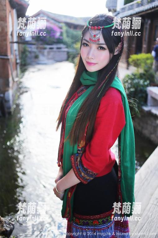 美媛馆-王馨瑶yanni 美媛馆 - 王馨瑶yanni的天台私房:合集里的“散步”风景