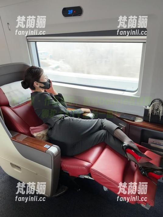 脸红Dearie 微密圈 - 作品展示:脸红Dearie在线聊聊护士KTV的另一面!