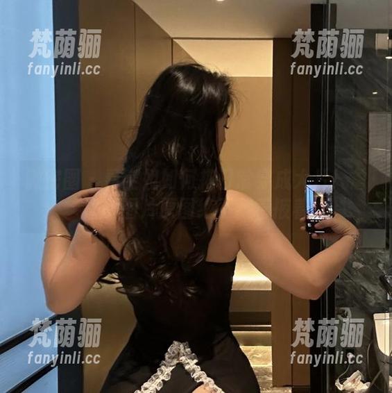 詹詹 微密圈 - 看空姐如何把日常穿成大片!詹詹的图片原图绝不藏着掖着