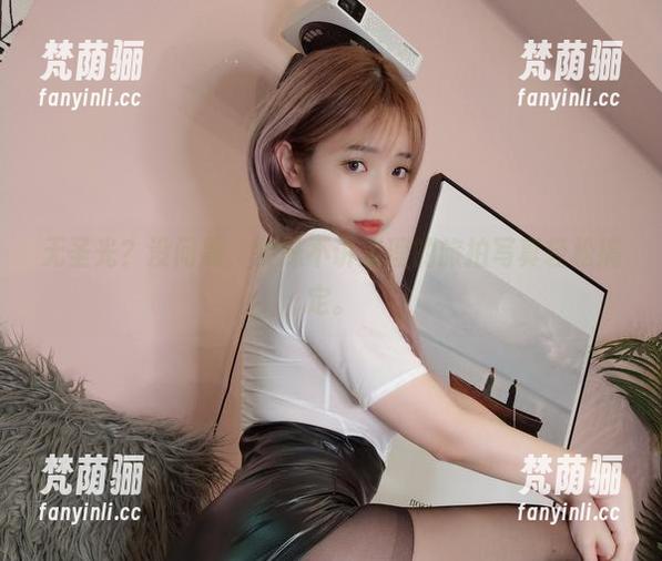 雯妹不讲道理 无圣光?没问题,雯妹不讲道理的旅拍写真轻松搞定。