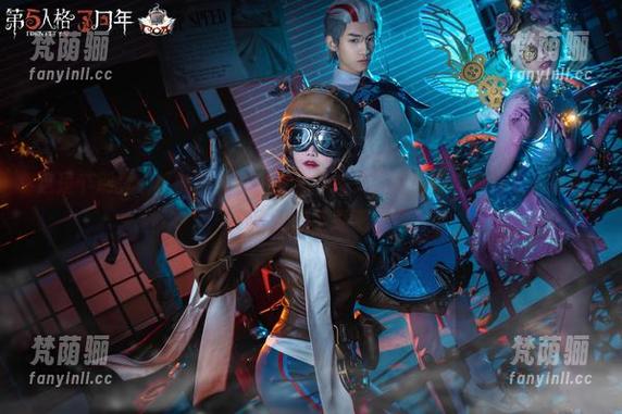 这是个别具一格的露儿大魔王秘书系列，图包内容真得令人捧腹哦，快来下载吧！